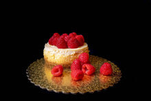 Load image into Gallery viewer, Lemon cheesecake in 4-inch size