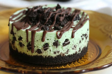 Load image into Gallery viewer, Mint Cookies & Cream Cheesecake