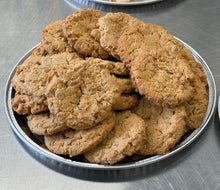 Load image into Gallery viewer, We're "NUTS for DAD" Nutty Cookie Gift Box