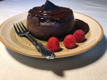 Load image into Gallery viewer, Mini 4-inch Cheesecakes