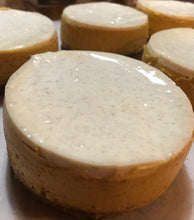 Load image into Gallery viewer, Pumpkin Cheesecake