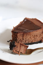 Load image into Gallery viewer, Chocolate Espresso Cheesecake
