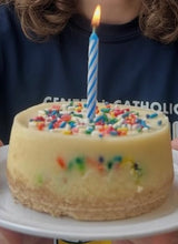 Load image into Gallery viewer, Mini 4-inch Cheesecakes

