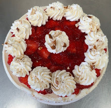 Load image into Gallery viewer, Strawberry Pretzel Salad Cheesecake
