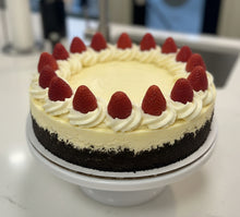 Load image into Gallery viewer, White Chocolate Raspberry Cheesecake
